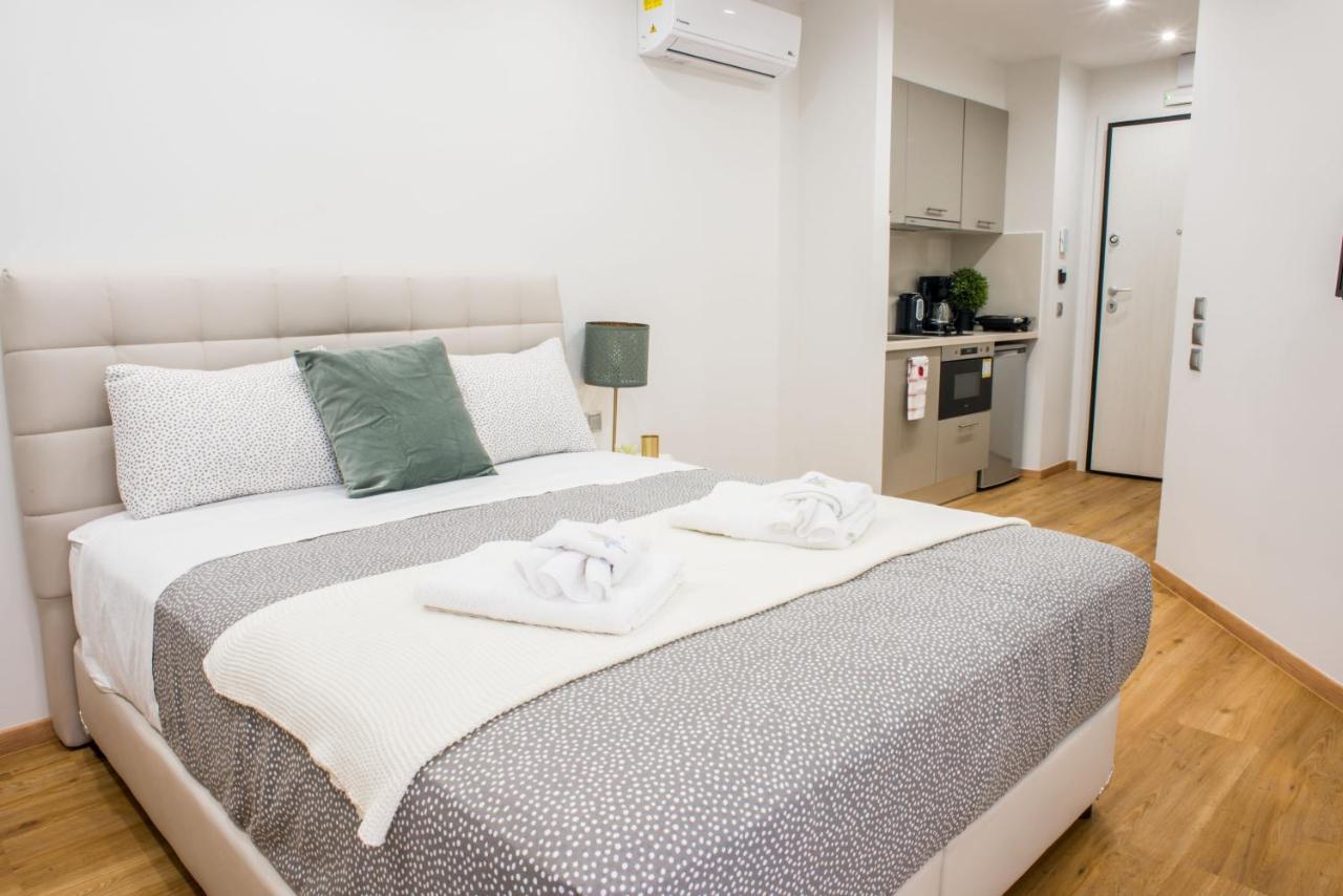 A24 Pristine & Sunny Suite Near Plaka & Parthenon 雅典 外观 照片
